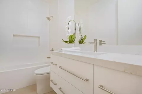 4002 E Avalon Dr, Phoenix, AZ 85018 photo 28