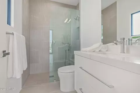 4002 E Avalon Dr, Phoenix, AZ 85018 photo 45