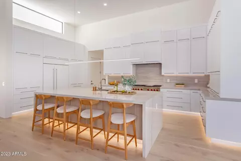 4002 E Avalon Dr, Phoenix, AZ 85018 photo 9