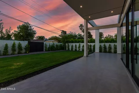 4002 E Avalon Dr, Phoenix, AZ 85018 photo 58