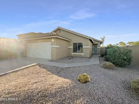 3541 E Austin Ln, San Tan Valley, AZ 85140