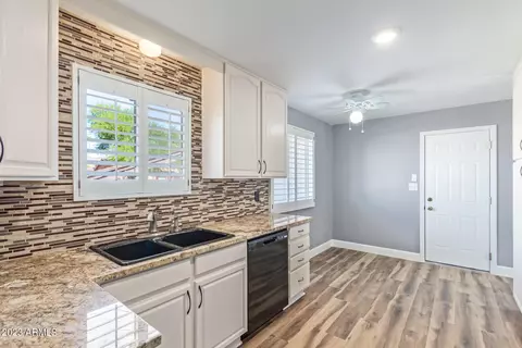 1541 W Eva St, Phoenix, AZ 85021 photo 12
