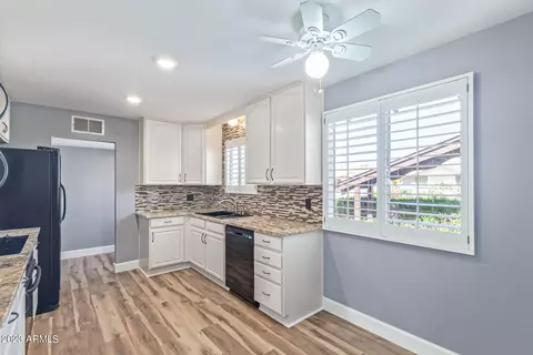 1541 W Eva St, Phoenix, AZ 85021 photo 13