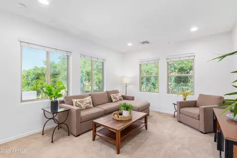 5550 N 16th St #153, Phoenix, AZ 85016