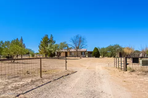 1396 N Ocotillo Rd, Benson, AZ 85602