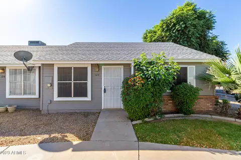 5960 W Oregon Ave #127, Glendale, AZ 85301
