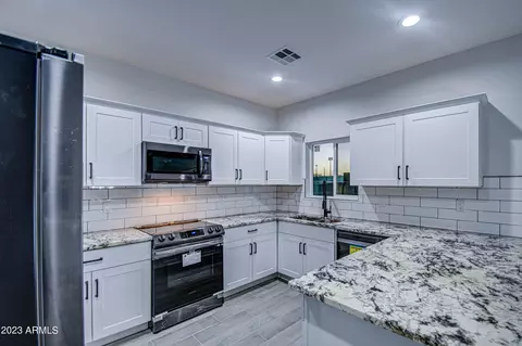 972 N Main Dr, Apache Junction, AZ 85120 photo 13