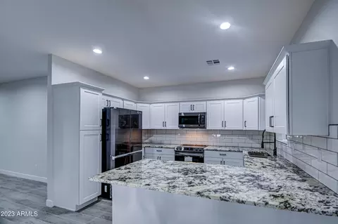 972 N Main Dr, Apache Junction, AZ 85120 photo 11