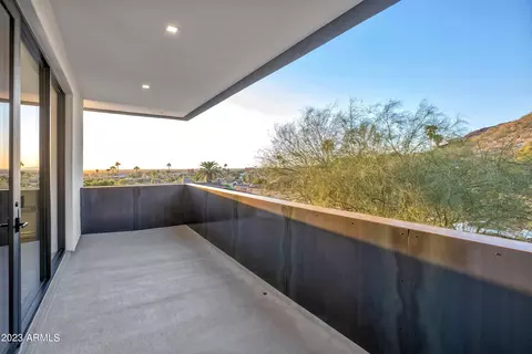 2415 E Lincoln Cir, Phoenix, AZ 85016 photo 26