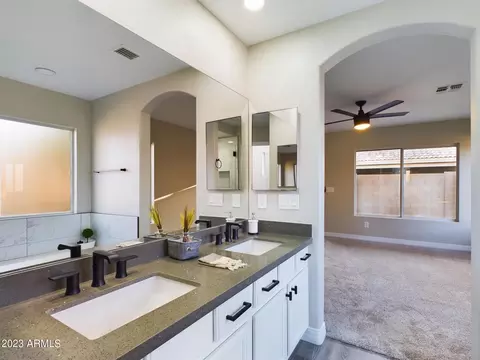 272 W Sheffield Ave, Gilbert, AZ 85233 photo 14