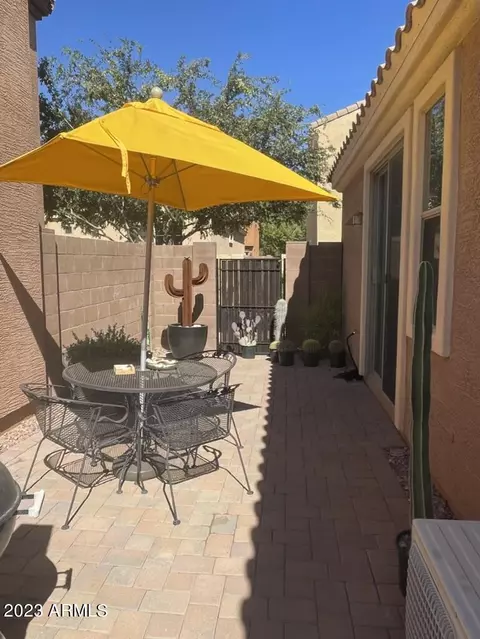 2068 S Seton Ave, Gilbert, AZ 85295 photo 2