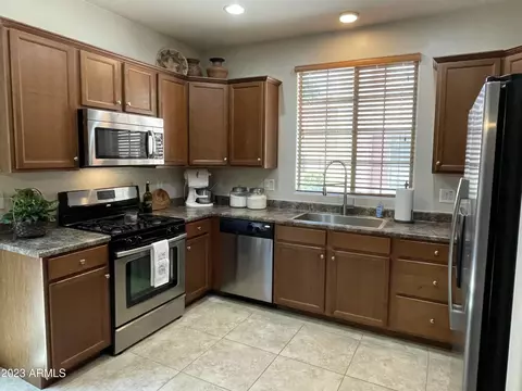 2068 S Seton Ave, Gilbert, AZ 85295 photo 9