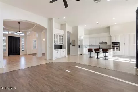 25636 N Lawler Loop, Phoenix, AZ 85083 photo 5