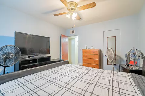 156 N Hunt Dr E, Mesa, AZ 85203 photo 18