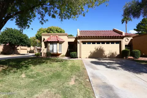 9712 W Oraibi Dr, Peoria, AZ 85382