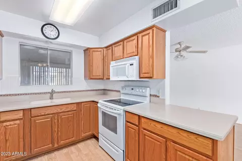 6522 Ellis St, Mesa, AZ 85205 photo 17