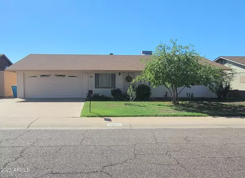4207 W Echo Ln, Phoenix, AZ 85051