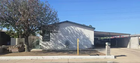 138 S 38th St, Mesa, AZ 85206