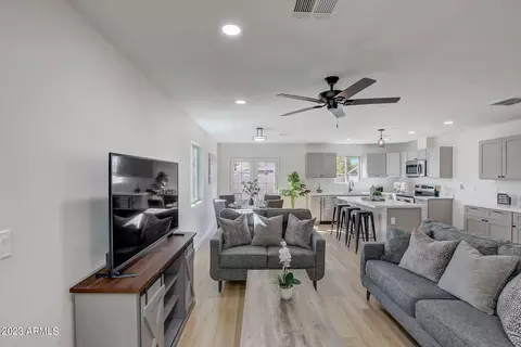 2509 E Broadway Rd, Phoenix, AZ 85040 photo 12