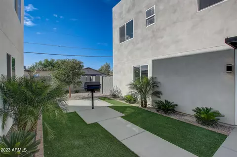 2509 E Broadway Rd, Phoenix, AZ 85040 photo 9