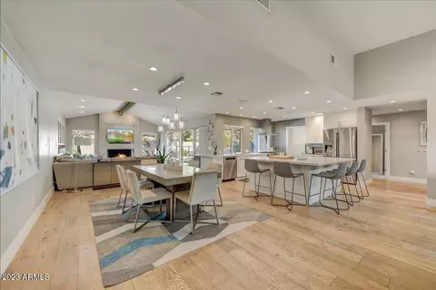 4610 E Catalina Dr, Phoenix, AZ 85018 photo 7