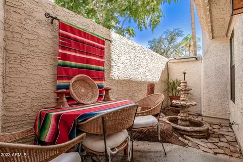 877 E Lola Dr, Phoenix, AZ 85022 photo 6