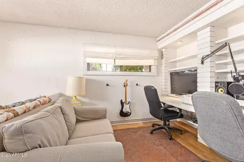 877 E Lola Dr, Phoenix, AZ 85022 photo 22