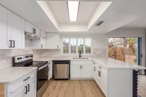 3602 W Vogel Ave, Phoenix, AZ 85051