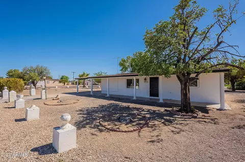 11317 W Connecticut Ave, Youngtown, AZ 85363