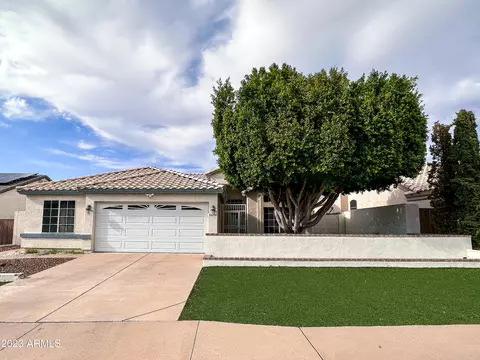 6634 E Omega St, Mesa, AZ 85215
