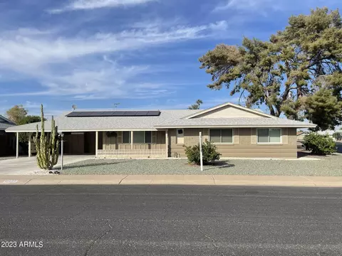 10002 W Palmer Dr, Sun City, AZ 85351