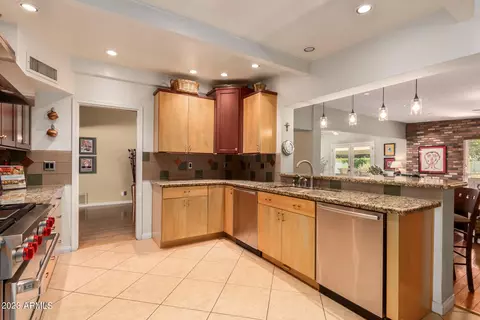 5469 E Lafayette Blvd, Phoenix, AZ 85018 photo 17