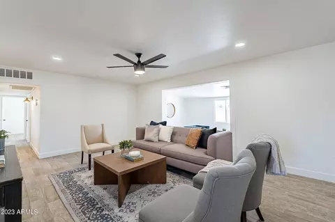 5602 N 35th Dr, Phoenix, AZ 85019 photo 9