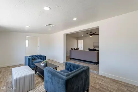 5602 N 35th Dr, Phoenix, AZ 85019 photo 12