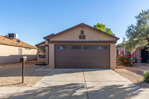 8611 W College Dr, Phoenix, AZ 85037