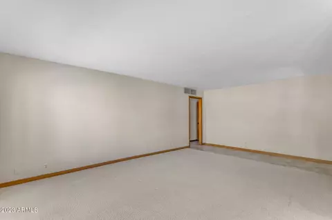 620 E Concorda Dr, Tempe, AZ 85282 photo 6
