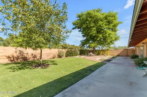620 E Concorda Dr, Tempe, AZ 85282 photo 27