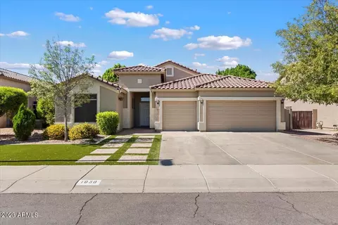 1030 S Pueblo St, Gilbert, AZ 85233
