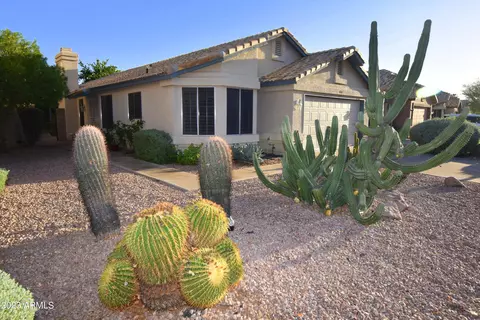 4301 E Siesta Ln, Phoenix, AZ 85050 photo 5