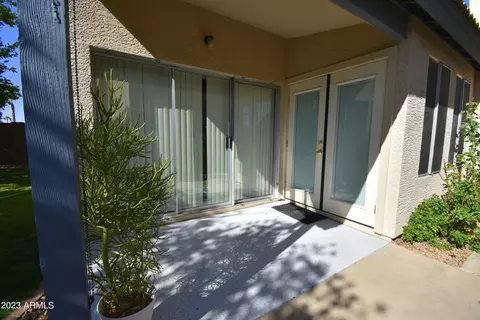 4301 E Siesta Ln, Phoenix, AZ 85050 photo 10