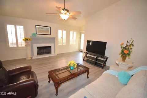 4301 E Siesta Ln, Phoenix, AZ 85050 photo 44