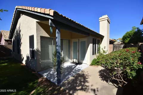 4301 E Siesta Ln, Phoenix, AZ 85050 photo 9