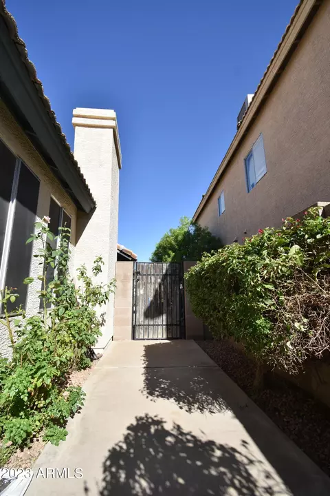 4301 E Siesta Ln, Phoenix, AZ 85050 photo 86