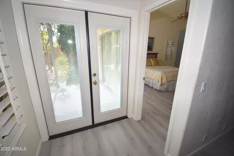 4301 E Siesta Ln, Phoenix, AZ 85050 photo 23