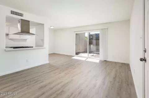 4442 E Pueblo Ave, Phoenix, AZ 85040 photo 4