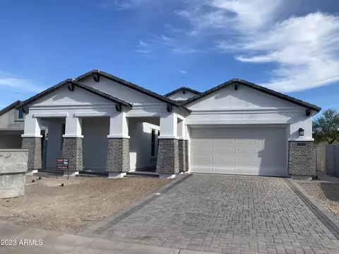3921 N Shannon Cir, Mesa, AZ 85215