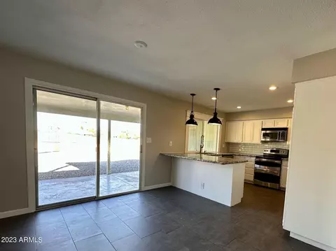 4352 E Coconino St, Phoenix, AZ 85044 photo 8