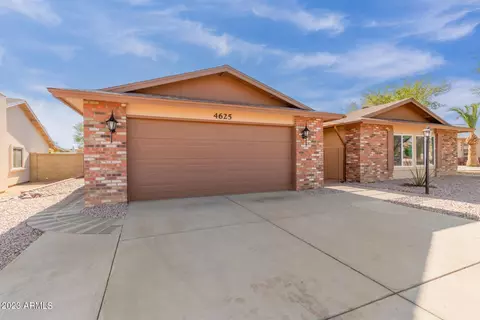 4625 E Walatowa St, Phoenix, AZ 85044 photo 2