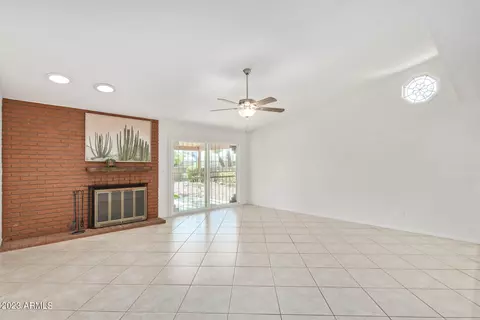 4625 E Walatowa St, Phoenix, AZ 85044 photo 17