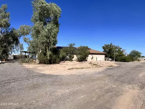 42657 N Friend Ave, San Tan Valley, AZ 85140